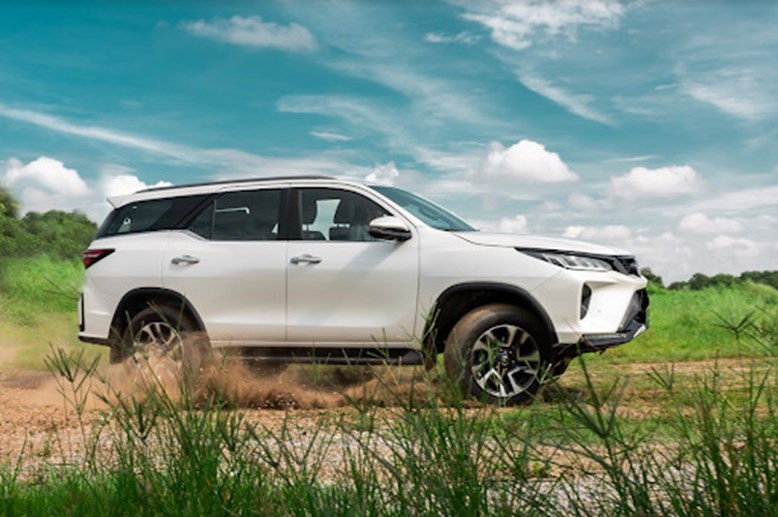 Vận hành xe số tự động Toyota Fortuner