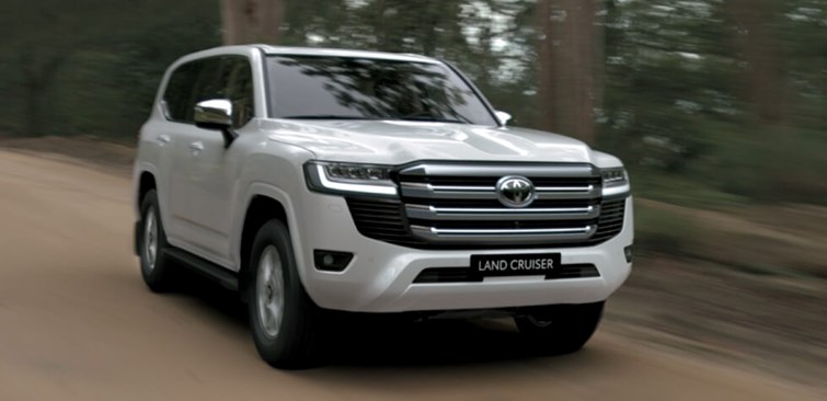 Land Cruiser 2023 với thiết kế mạnh mẽ, đẳng cấp